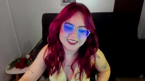 Snapshot of crimson_tati chatting on 14, 9, 2025 Tatiana  online show from 14, 9, 2025