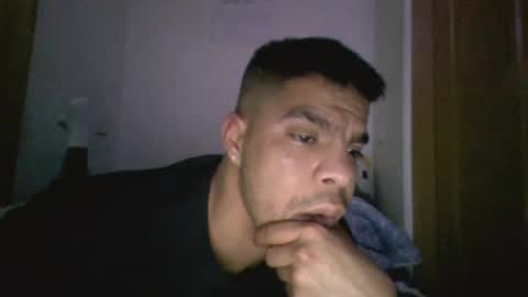 MACHO 22CM GRANDE Y GRUESA online show from 18, 1, 2025