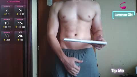 Snapshot of cris2428 chatting on 5, 3, 2026 cris2428 online show from 5, 3, 2026