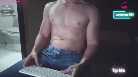 Snapshot of cris2428 chatting on 24, 3, 2026 cris2428 online show from 24, 3, 2026