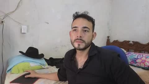 Snapshot of cris_simons chatting on 7, 12, 2024 cris_simons online show from 7, 12, 2024