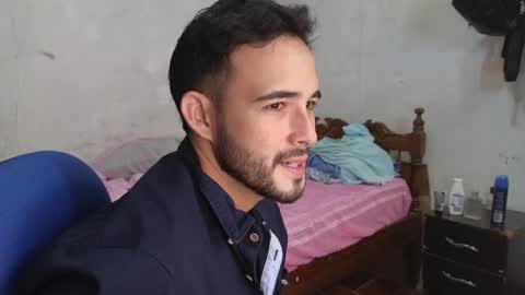 Snapshot of cris_simons chatting on 7, 2, 2025 cris_simons online show from 7, 2, 2025