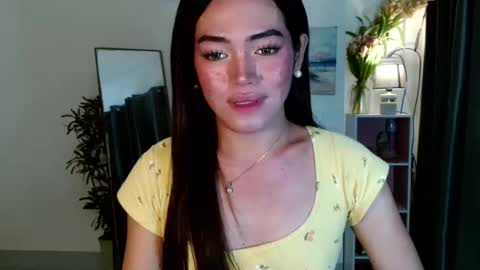 my beautiful cris online show from 9, 10, 2025