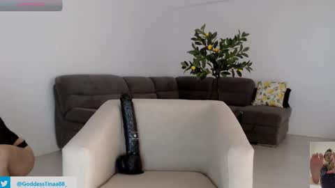 Snapshot of cris_tinne chatting on 5, 6, 2026 cris_tinne online show from 5, 6, 2026