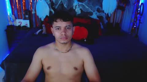 CRISANDMERY online show from 24, 10, 2025