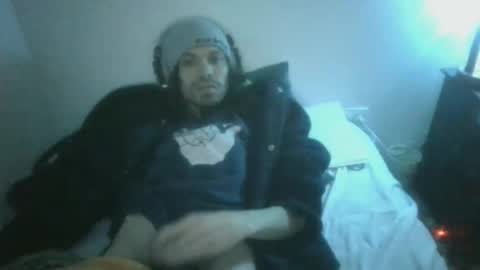 Snapshot of crispos12345 chatting on 18, 10, 2025 naaaaaa online show from 18, 10, 2025