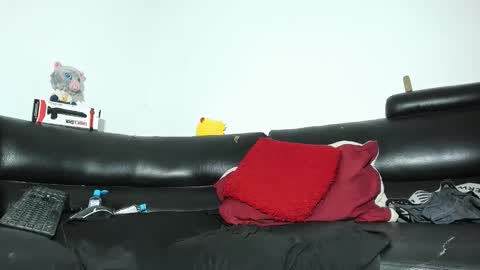 Snapshot of criss1964 chatting on 25, 4, 2026 yereimis y jaider online show from 25, 4, 2026