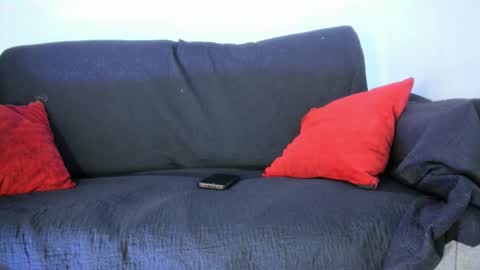 criss_zuri online show from 9, 2, 2026