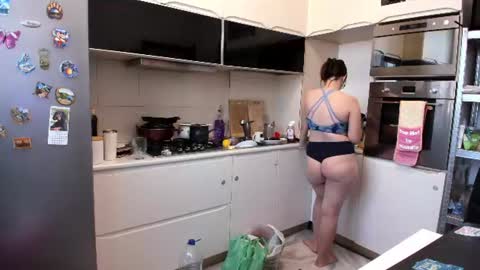 Snapshot of crissnight chatting on 14, 7, 2026 Twitter Christinne p online show from 14, 7, 2026