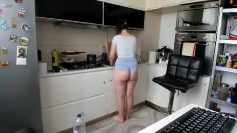 Snapshot of crissnight chatting on 16, 7, 2026 Twitter Christinne p online show from 16, 7, 2026