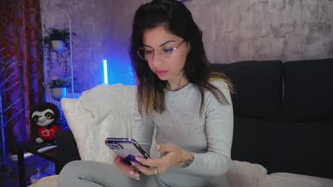 crissy_love online show from 17, 2, 2025