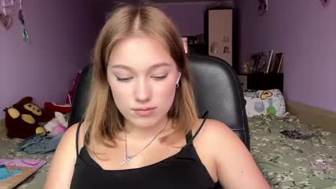 Snapshot of crissymemo chatting on 15, 7, 2026 crissymemo online show from 15, 7, 2026