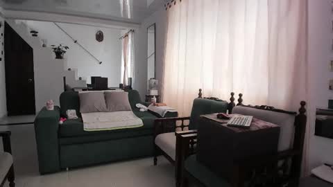 Snapshot of cristal_18xxx chatting on 9, 3, 2026 Cristal online show from 9, 3, 2026