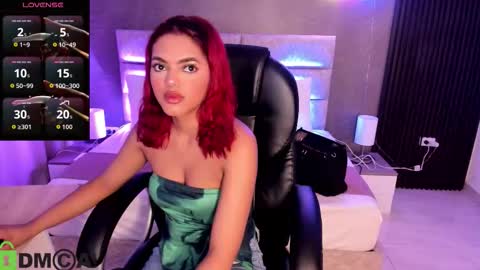 cristal__adams online show from 13, 10, 2025
