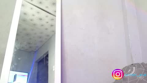 Snapshot of cristal__blue chatting on 19, 12, 2025 Cristal online show from 19, 12, 2025