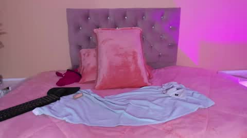 Cristal online show from 19, 10, 2025