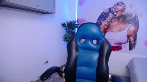 Milena online show from 11, 1, 2025