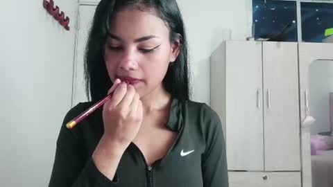 Snapshot of cristal_madissonn chatting on 2, 8, 2026 cristal madissonn online show from 2, 8, 2026