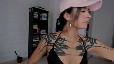 Snapshot of cristal_roberts_ chatting on 16, 2, 2026 Cristal online show from 16, 2, 2026