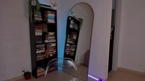 Snapshot of cristal_roberts_ chatting on 10, 3, 2026 Cristal online show from 10, 3, 2026