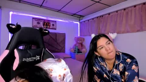 Snapshot of cristal_smith20 chatting on 1, 4, 2026 cristal_smith20 online show from 1, 4, 2026