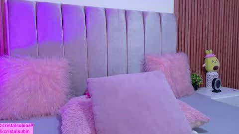 STEFANYIG cristalsubin online show from 18, 12, 2025