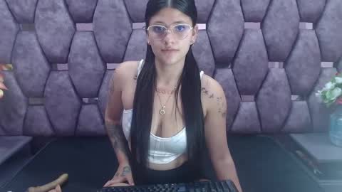 Snapshot of cristall_15 chatting on 17, 2, 2025 cristall_15 online show from 17, 2, 2025
