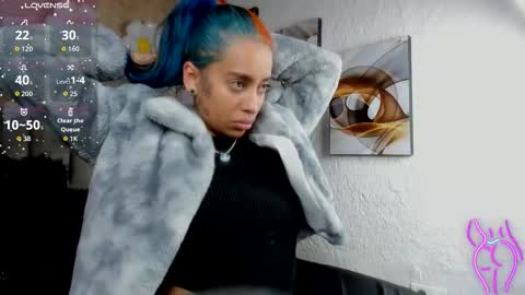   online show from 18, 12, 2025