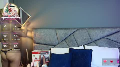 Snapshot of cristalmillf chatting on 22, 12, 2024 CRISTAL MILF online show from 22, 12, 2024