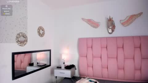 cristal online show from 1, 2, 2025