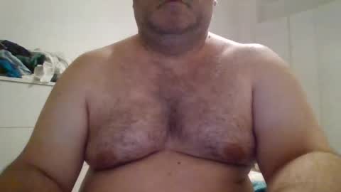 Snapshot of cristian8482 chatting on 1, 7, 2026 cristian8482 online show from 1, 7, 2026