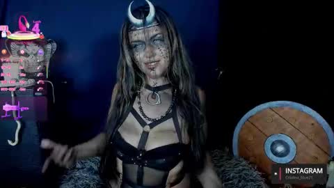 Snapshot of cristina_blue21 chatting on 25, 10, 2025 Cristina  online show from 25, 10, 2025