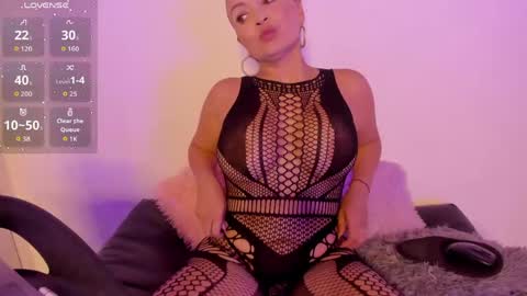 Snapshot of cristina_joy chatting on 21, 4, 2026 cristina_joy online show from 21, 4, 2026