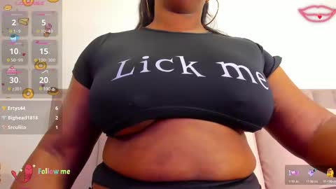 Snapshot of cristinsexy_ chatting on 9, 3, 2025 Cristina online show from 9, 3, 2025