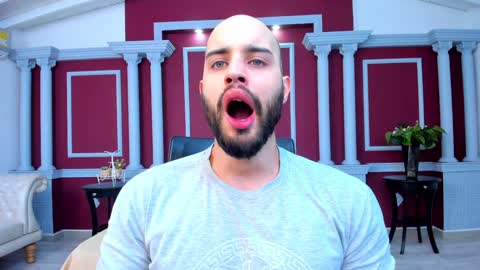 Cristobal Alzate online show from 8, 12, 2024