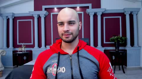 Cristobal Alzate online show from 9, 1, 2025