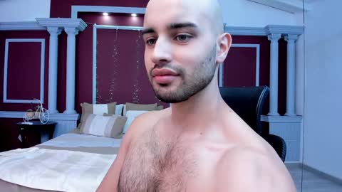 Cristobal Alzate online show from 18, 1, 2025