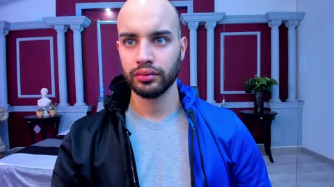 Cristobal Alzate online show from 6, 2, 2025