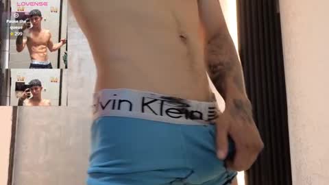 cristopher23  online show from 12, 9, 2025