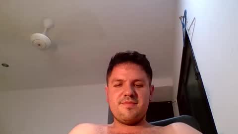 Snapshot of cristopher3042 chatting on 4, 5, 2026 cristopher3042 online show from 4, 5, 2026