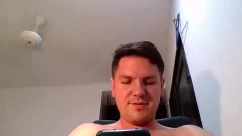 Snapshot of cristopher3042 chatting on 7, 5, 2026 cristopher3042 online show from 7, 5, 2026