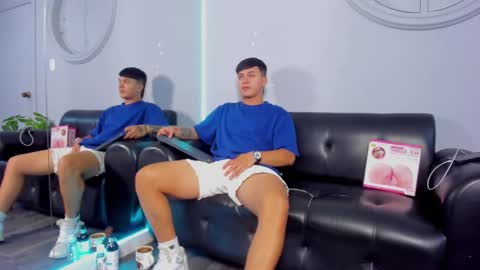 Cristopher online show from 23, 1, 2025