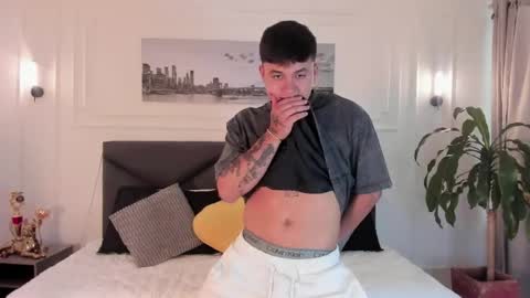 Cristopher online show from 1, 5, 2026