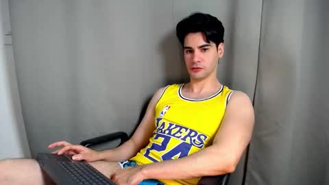 cristopher online show from 4, 12, 2025