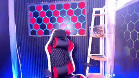 Snapshot of cristopher_wild chatting on 1, 7, 2026 Cristopher online show from 1, 7, 2026