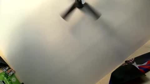 Critter2999LuvsFeet online show from 4, 4, 2026