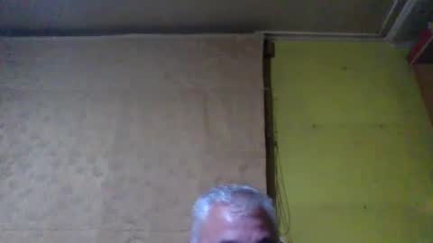 Snapshot of crmperez chatting on 4, 3, 2026 crmperez online show from 4, 3, 2026