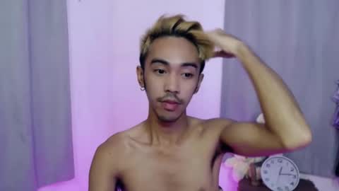 crocodale online show from 25, 11, 2025