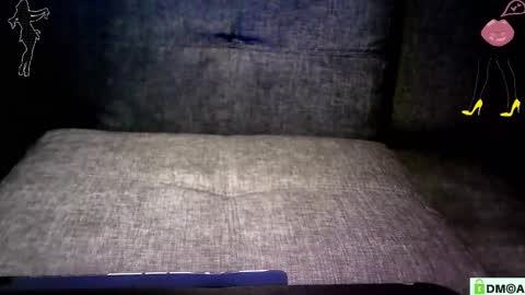 Snapshot of crossdresser64 chatting on 23, 10, 2025 Linda Cross online show from 23, 10, 2025