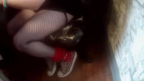 Snapshot of crossdresser_krystal chatting on 1, 12, 2025 crossdresser krystal online show from 1, 12, 2025